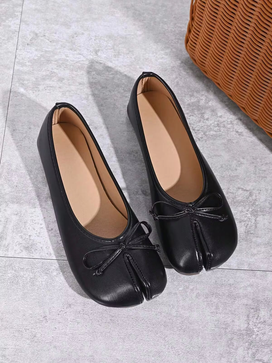 2026 Spring/Autumn New Split-Toe Shoes, Women's Flat Low Vamp Ballet Shoes, Slip-On Fashion Granny Shoes,Tabi Shoes